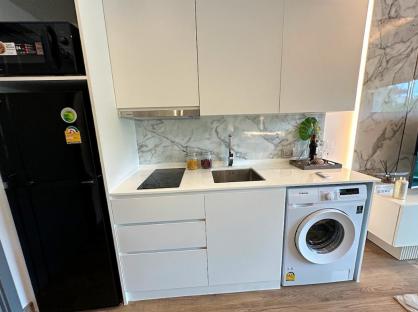 Siam Oriental Oasis (RESALE 1BR 2 floor)