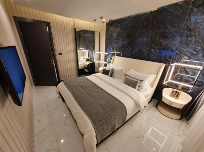 Grand Solaire (RESALE 2BR 11 floor)