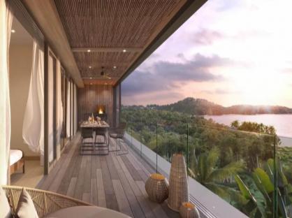 Laguna Beach Residences Reef